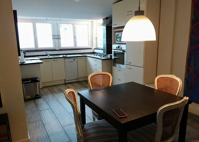 Apartment En La Colina 1 Montanealde