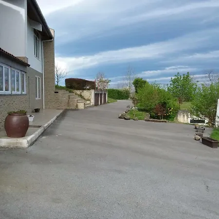 En La Colina 1 Montanealde